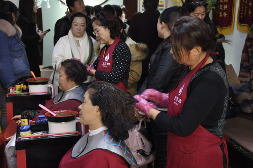 当学霸遇见养发 张锡峰演讲带给金紫雨团队的深度思考